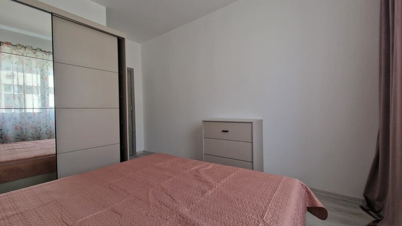 Militari Residence, 2 camere, decomandat, mobilat si utilat, prima inchiriere